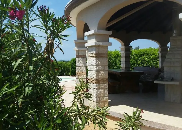 فيلة Parenzo